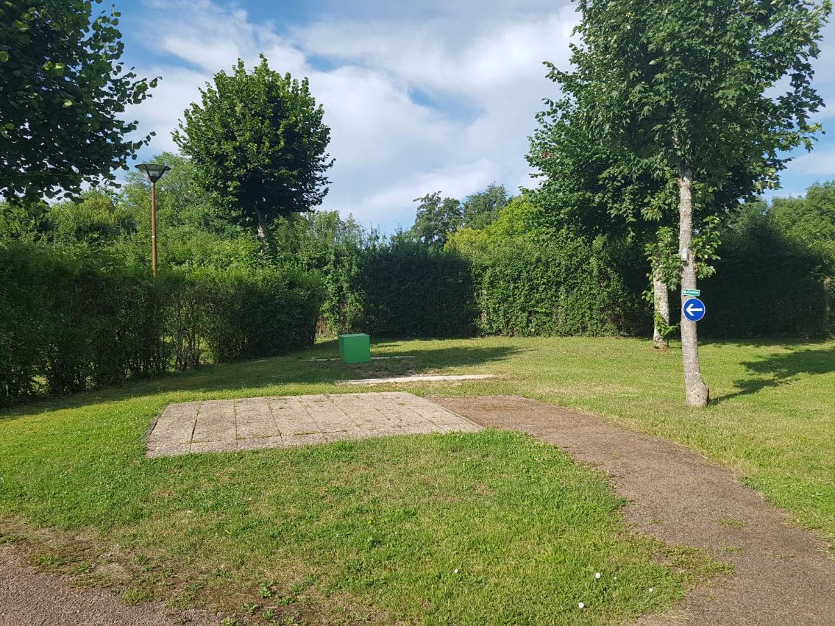 Hôtel Camping Les Roulottes du Bazois à Châtillon-en-Bazois Extérieur photo